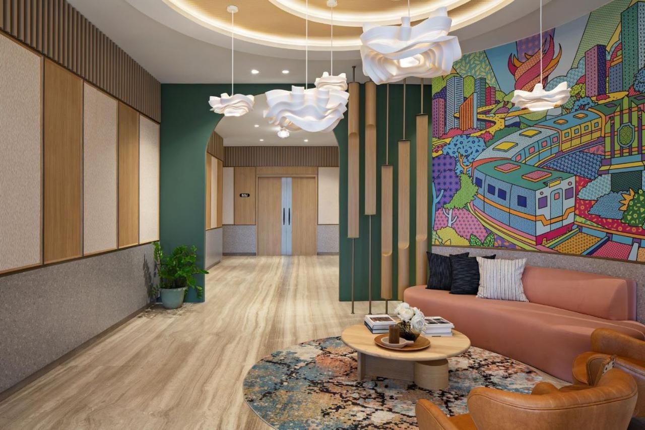 Maxonehotels At Kota Harapan Indah-Bekasi Eksteriør bilde